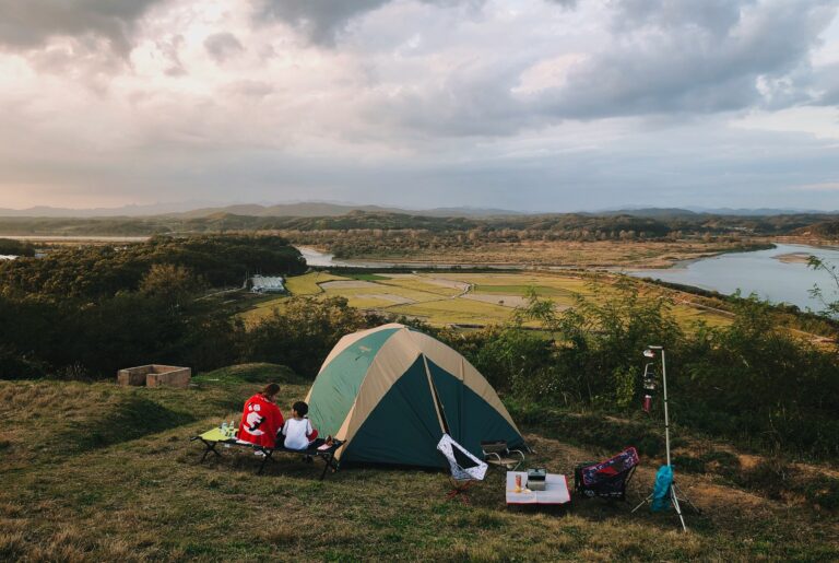 Top Campsites for Monsoon Adventures: Discover Unique Locations.